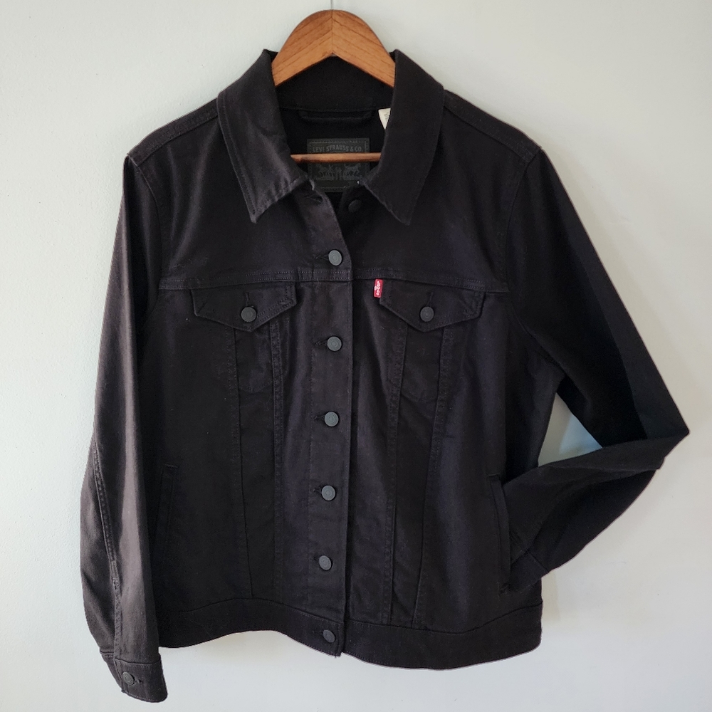 Levi's Original Black Trucker Jean Denim Jacket